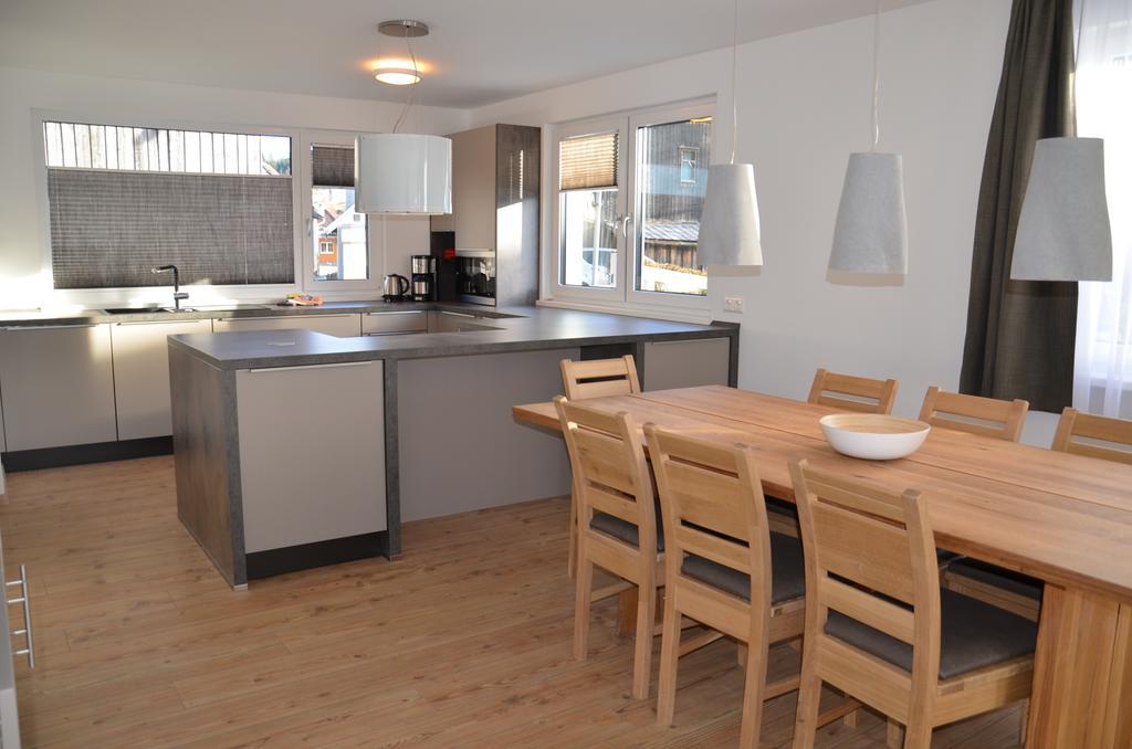 Apartment Haus Van Der Leij Russbach am Pass Gschütt Oda fotoğraf