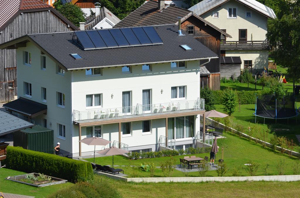 Apartment Haus Van Der Leij Russbach am Pass Gschütt Dış mekan fotoğraf